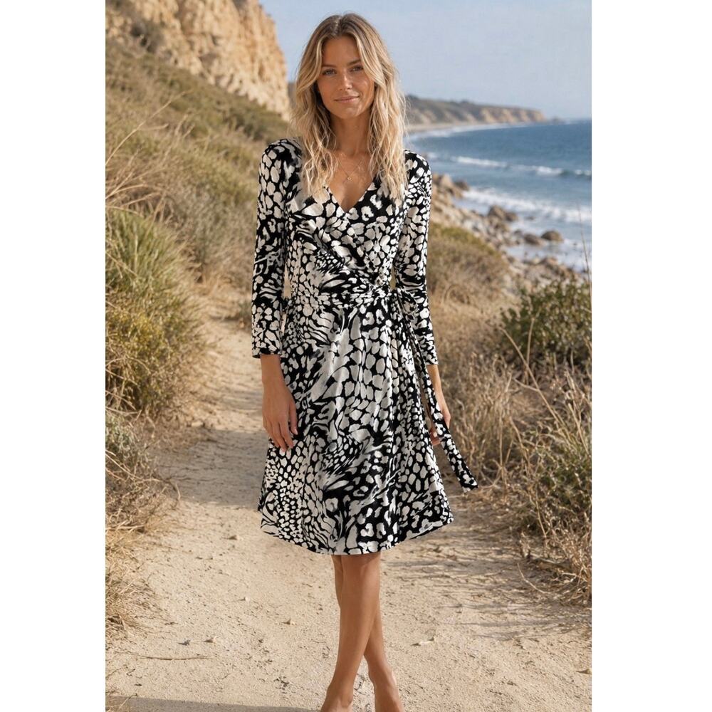 Diane Von Furstenberg New Julian Two Wrap Dress Black White Silk Women Size 6